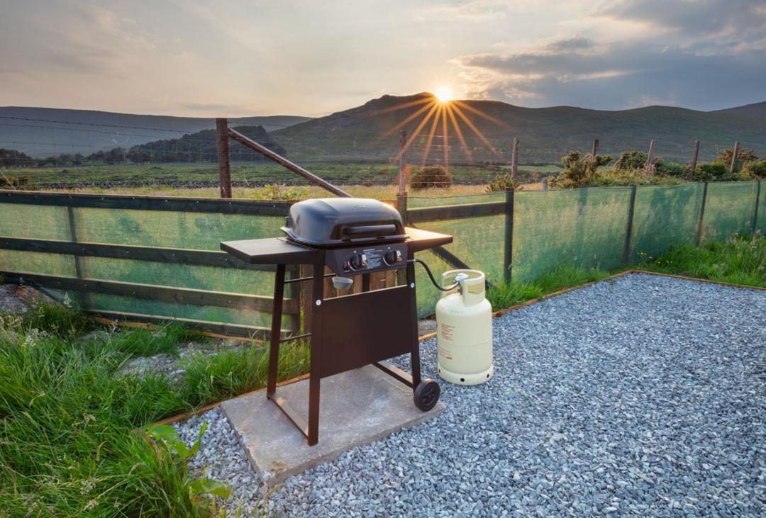 Oakwood Glamping Mourne Mountains Hotel Moyad Kültér fotó